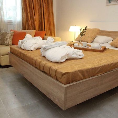 Iris 2 Villa Paralia Katerinis Ngoại thất bức ảnh